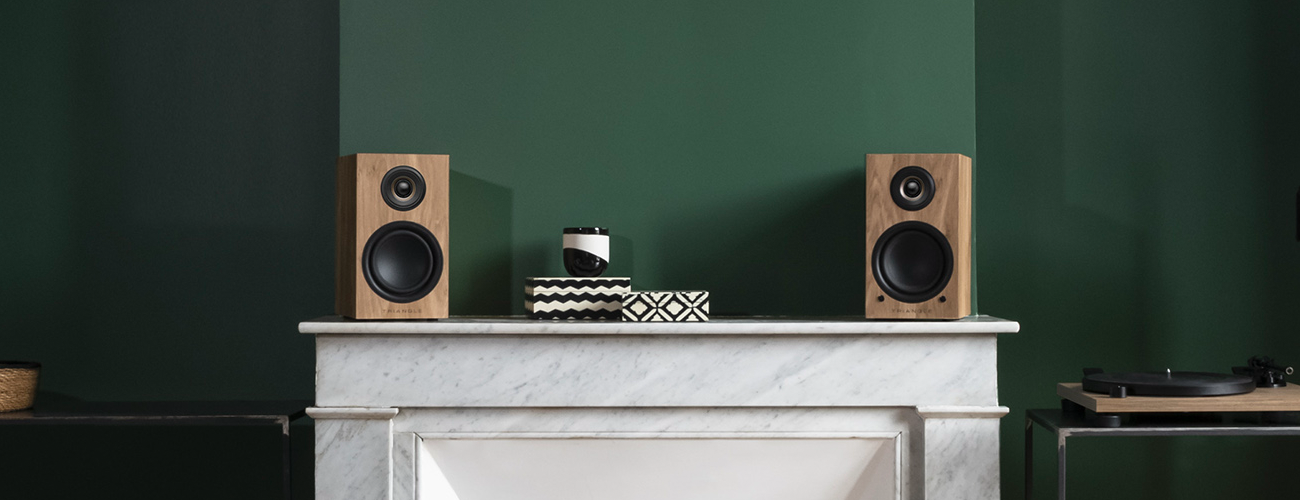 Triangle's LN01A speakers in a living room setting