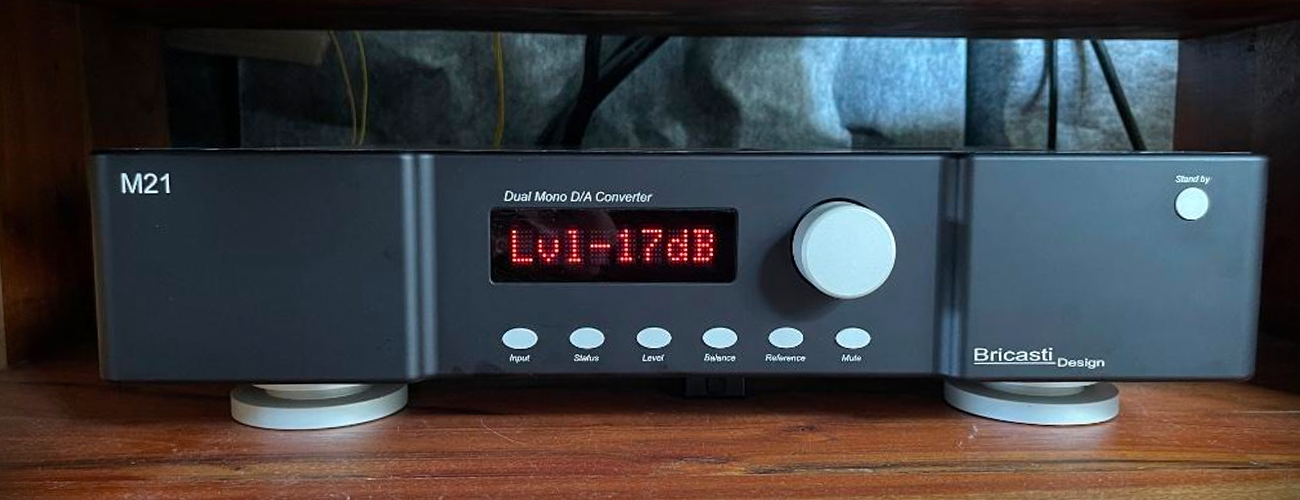 M21 preamplifier and DAC from Bricasti