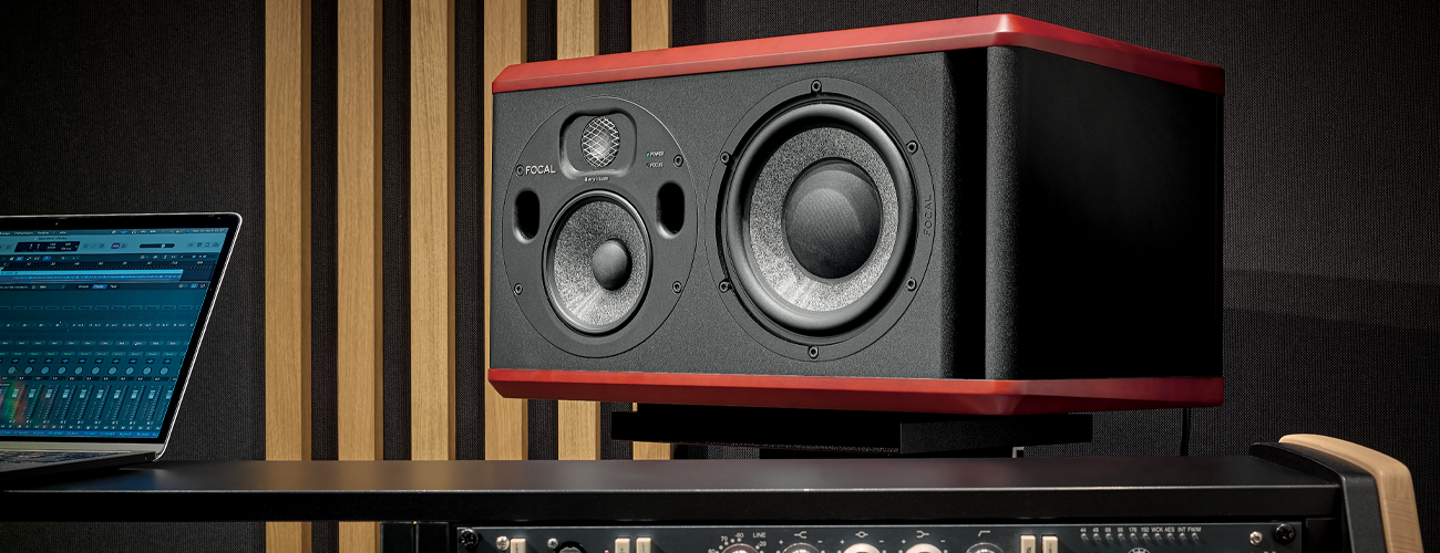 Focal's Trio6 ST6 in console meter-bridge situ