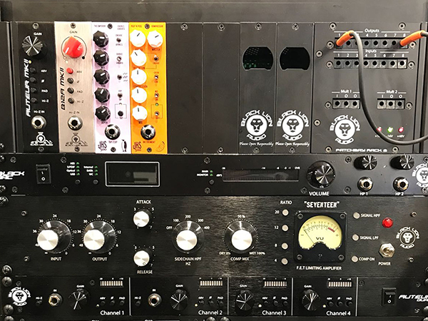 Black Lion Audio's 1176-style mono compressor and limiter, the Seventeen