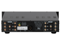 Rear input panel of the Manley STEELHEAD phono stage